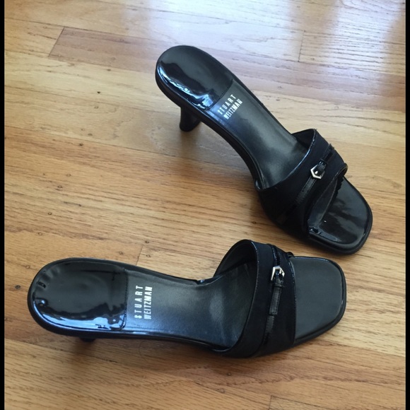 Stuart Weitzman Shoes - Stuart weitzman sz 7 low heel black NWOT stylish